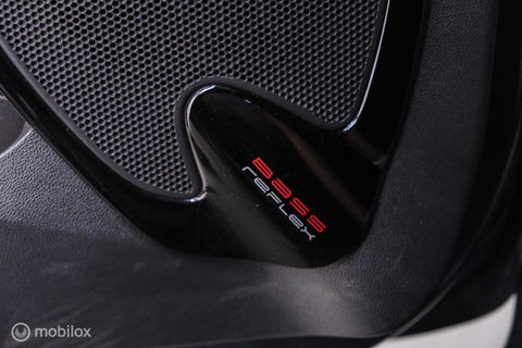 Renault Clio Estate 0.9 TCe Intens | Trekhaak | Alcantara | LED koplampen | NL auto NAP | Cruise |