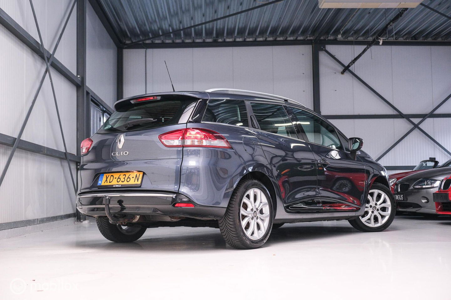 Renault Clio Estate 0.9 TCe Intens | Trekhaak | Alcantara | LED koplampen | NL auto NAP | Cruise |