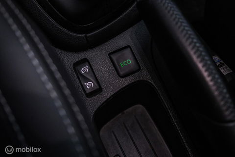 Renault Clio Estate 0.9 TCe Intens | Trekhaak | Alcantara | LED koplampen | NL auto NAP | Cruise |