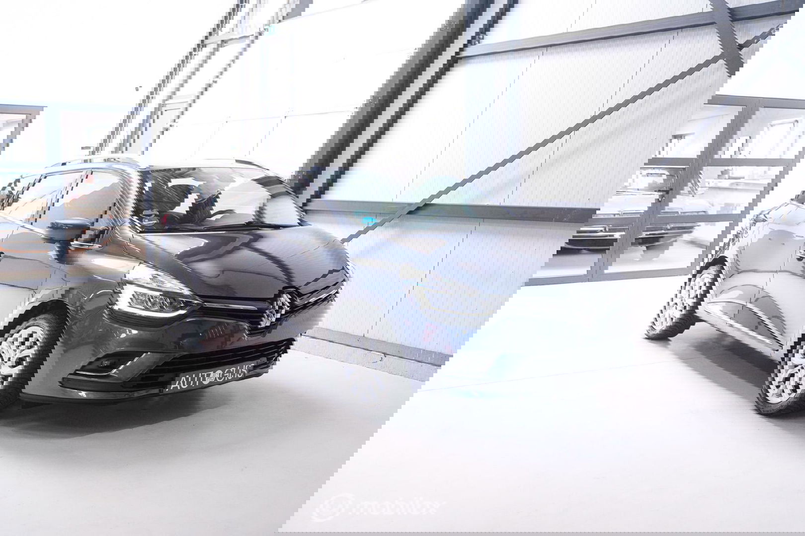 Renault Clio Estate 0.9 TCe Intens | Trekhaak | Alcantara | LED koplampen | NL auto NAP | Cruise |