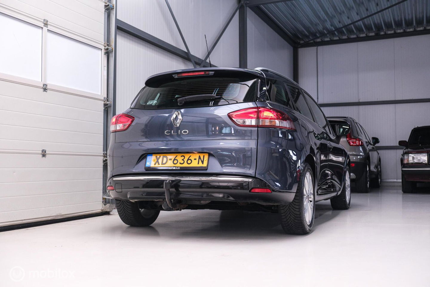 Renault Clio Estate 0.9 TCe Intens | Trekhaak | Alcantara | LED koplampen | NL auto NAP | Cruise |