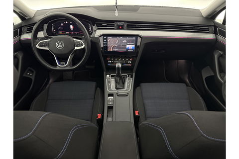 Volkswagen Passat Variant 1.4 TSI GTE 218PK DSG Pano Sfeerverl. Memory LED Camera Carplay Trekhaak Virtual ACC Clima Navi 18"LMV PDC