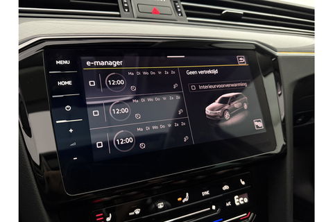 Volkswagen Passat Variant 1.4 TSI GTE 218PK DSG Pano Sfeerverl. Memory LED Camera Carplay Trekhaak Virtual ACC Clima Navi 18"LMV PDC