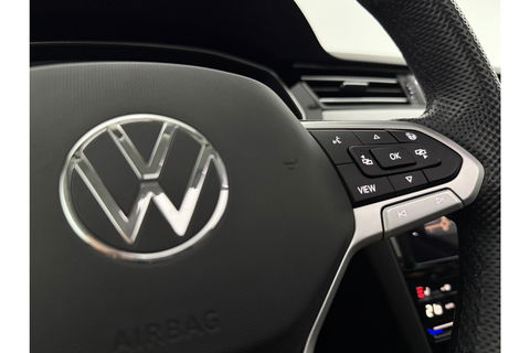 Volkswagen Passat Variant 1.4 TSI GTE 218PK DSG Pano Sfeerverl. Memory LED Camera Carplay Trekhaak Virtual ACC Clima Navi 18"LMV PDC