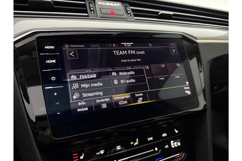 Volkswagen Passat Variant 1.4 TSI GTE 218PK DSG Pano Sfeerverl. Memory LED Camera Carplay Trekhaak Virtual ACC Clima Navi 18"LMV PDC