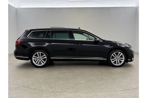 Volkswagen Passat Variant 1.4 TSI GTE 218PK DSG Pano Sfeerverl. Memory LED Camera Carplay Trekhaak Virtual ACC Clima Navi 18"LMV PDC