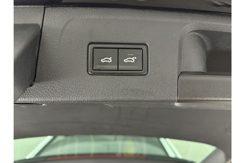 Volkswagen Passat Variant 1.4 TSI GTE 218PK DSG Pano Sfeerverl. Memory LED Camera Carplay Trekhaak Virtual ACC Clima Navi 18"LMV PDC