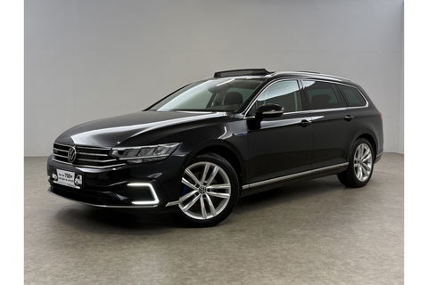 Volkswagen Passat Variant 1.4 TSI GTE 218PK DSG Pano Sfeerverl. Memory LED Camera Carplay Trekhaak Virtual ACC Clima Navi 18"LMV PDC