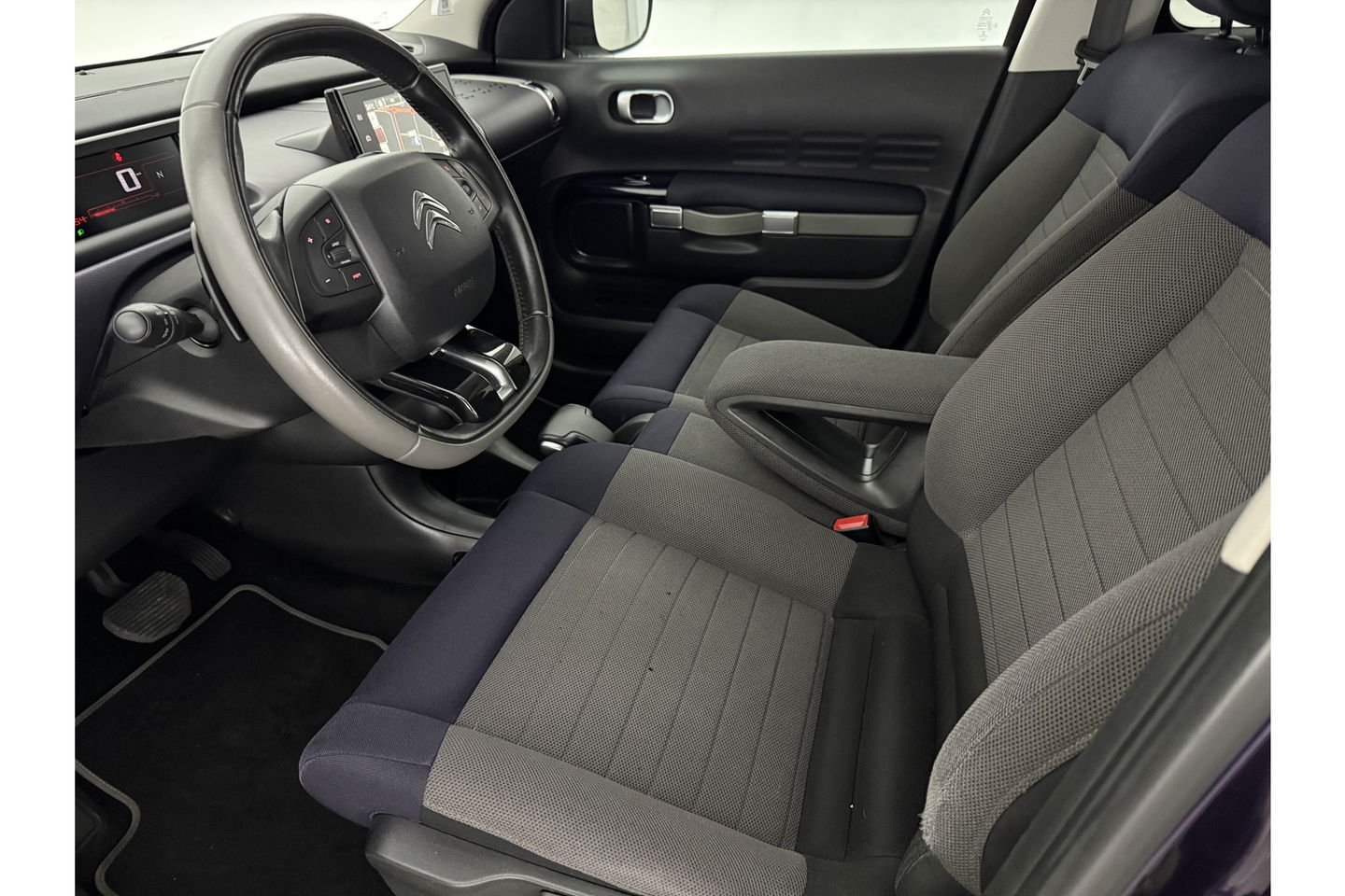 Citroën C4 1.6 e-HDi Shine Pano Virtual LED Clima Cruise Camera Navi PDC Trekhaak 16"LMV
