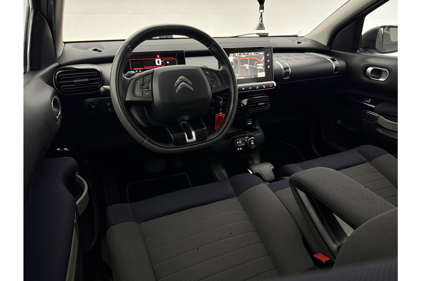Citroën C4 1.6 e-HDi Shine Pano Virtual LED Clima Cruise Camera Navi PDC Trekhaak 16"LMV