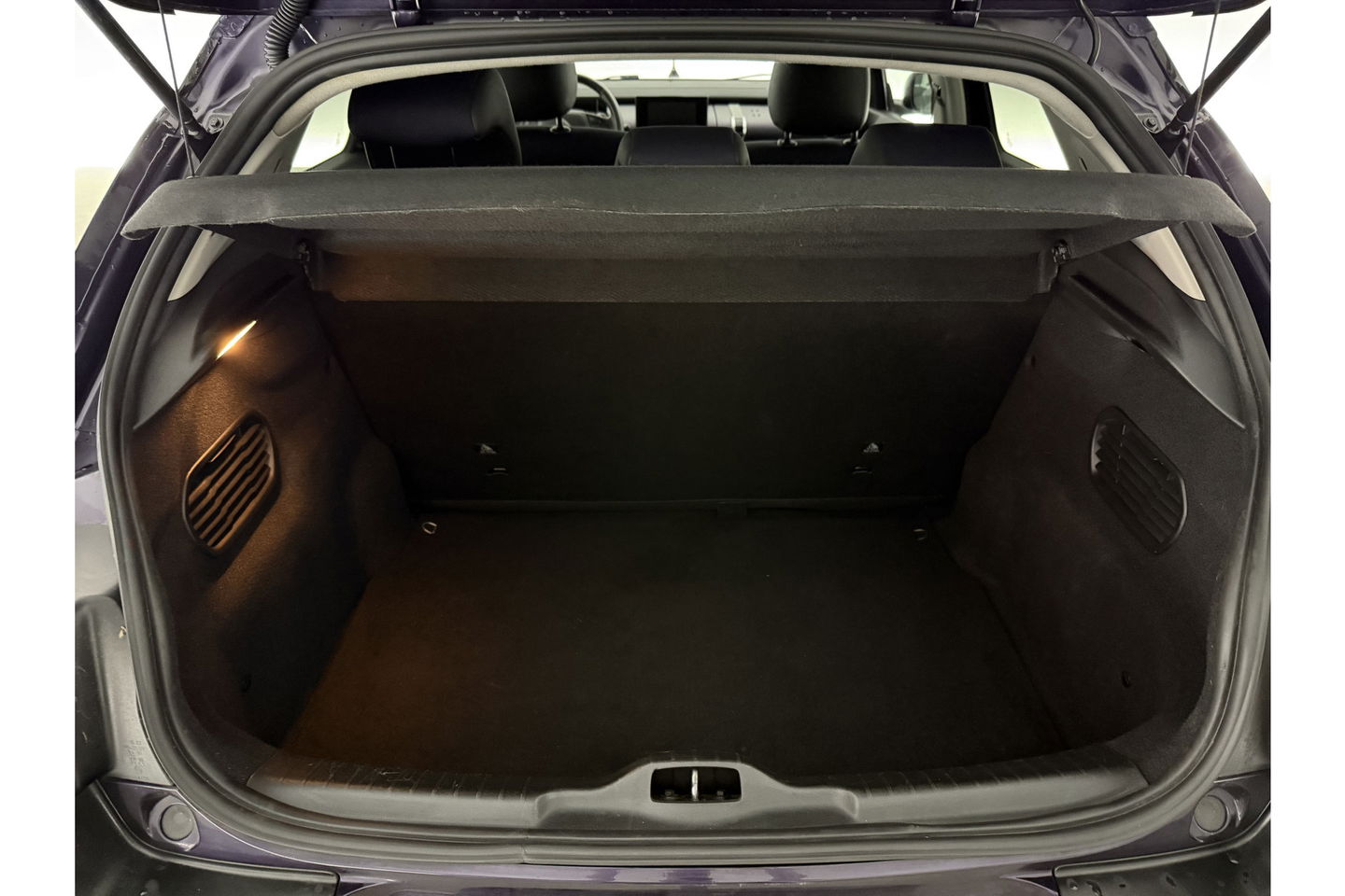 Citroën C4 1.6 e-HDi Shine Pano Virtual LED Clima Cruise Camera Navi PDC Trekhaak 16"LMV