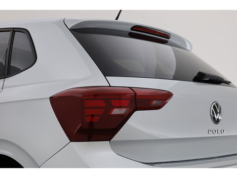Volkswagen Polo 1.0 TSI DSG | Navi | Afn. Trekhaak | Adapt. Cruise | Stoelverw. | Camera | Apple CarPlay