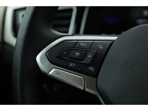 Volkswagen Polo 1.0 TSI DSG | Navi | Afn. Trekhaak | Adapt. Cruise | Stoelverw. | Camera | Apple CarPlay