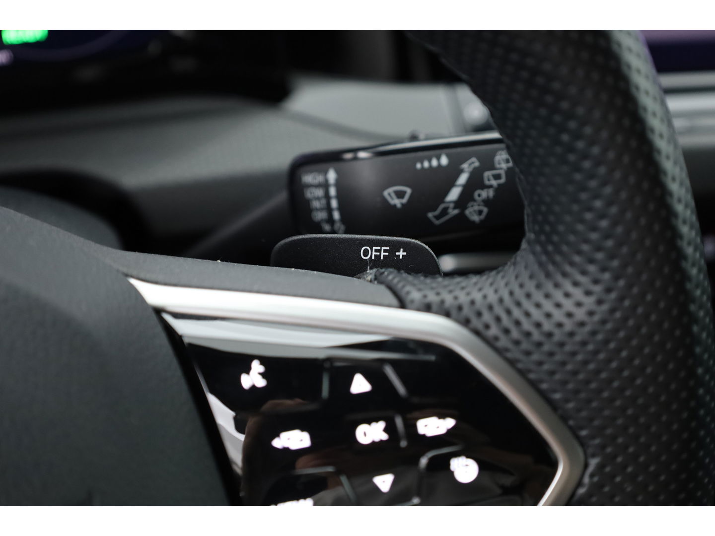 Volkswagen Golf 1.4 eHybrid GTE | IQ. Light | 18'' | Apple CarPlay | Stoel- Stuurverw. | Adapt. Cruise |