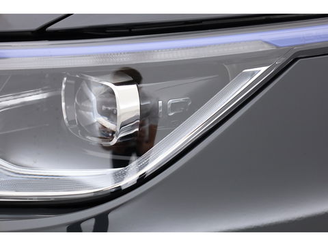 Volkswagen Golf 1.4 eHybrid GTE | IQ. Light | 18'' | Apple CarPlay | Stoel- Stuurverw. | Adapt. Cruise |