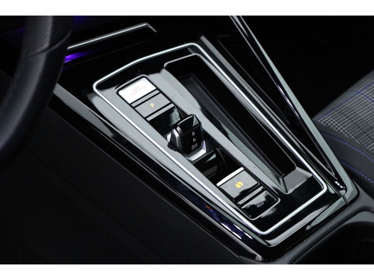 Volkswagen Golf 1.4 eHybrid GTE | IQ. Light | 18'' | Apple CarPlay | Stoel- Stuurverw. | Adapt. Cruise |