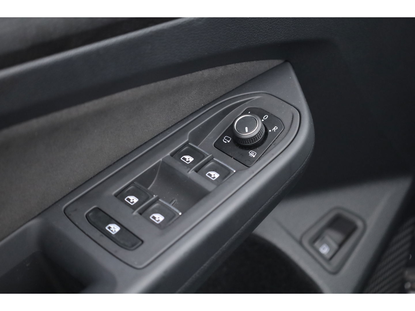 Volkswagen Golf 1.4 eHybrid GTE | IQ. Light | 18'' | Apple CarPlay | Stoel- Stuurverw. | Adapt. Cruise |