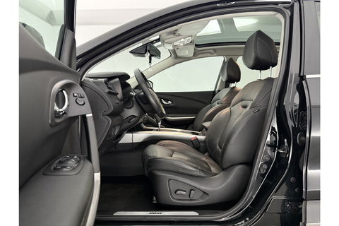 Renault Kadjar 1.5 dCi Bose Pano LED Virtual Trekhaak Clima Cruise Navi Leder 19"LMV PDC