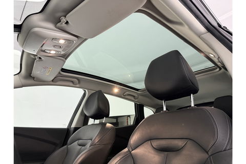 Renault Kadjar 1.5 dCi Bose Pano LED Virtual Trekhaak Clima Cruise Navi Leder 19"LMV PDC