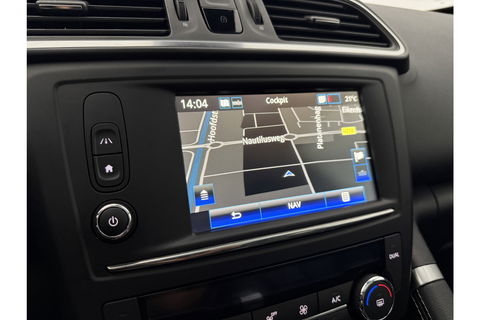 Renault Kadjar 1.5 dCi Bose Pano LED Virtual Trekhaak Clima Cruise Navi Leder 19"LMV PDC