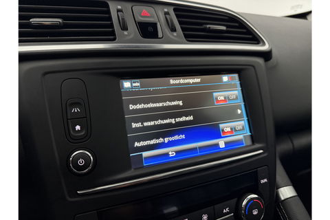 Renault Kadjar 1.5 dCi Bose Pano LED Virtual Trekhaak Clima Cruise Navi Leder 19"LMV PDC