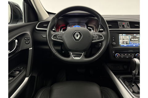 Renault Kadjar 1.5 dCi Bose Pano LED Virtual Trekhaak Clima Cruise Navi Leder 19"LMV PDC