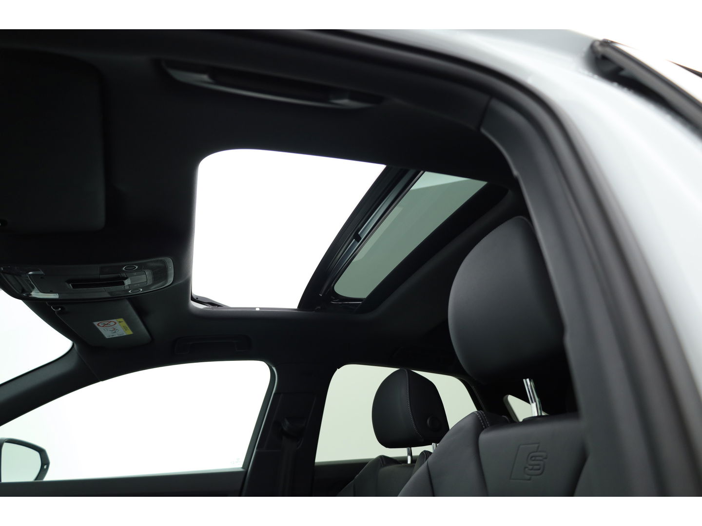 Audi Q3 Sportback 45 TFSI e S Line | Pano | Sonos | 20'' | Camera | Adapt. Cruise | Navi | Apple CarPlay