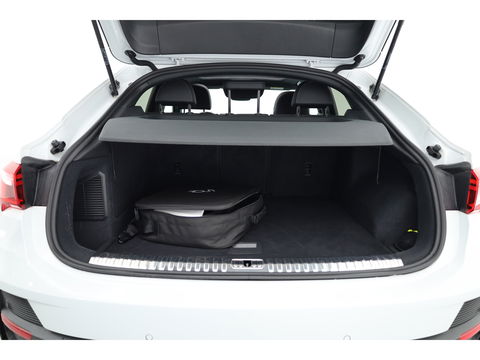 Audi Q3 Sportback 45 TFSI e S Line | Pano | Sonos | 20'' | Camera | Adapt. Cruise | Navi | Apple CarPlay