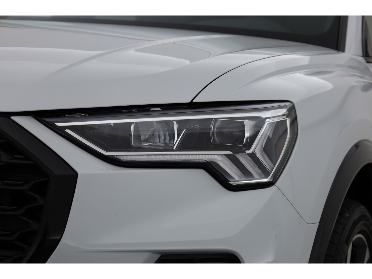 Audi Q3 Sportback 45 TFSI e S Line | Pano | Sonos | 20'' | Camera | Adapt. Cruise | Navi | Apple CarPlay
