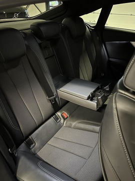 Audi A5 Sportback 40 TFSI S-line Pano Sfeer Black Optic NAP