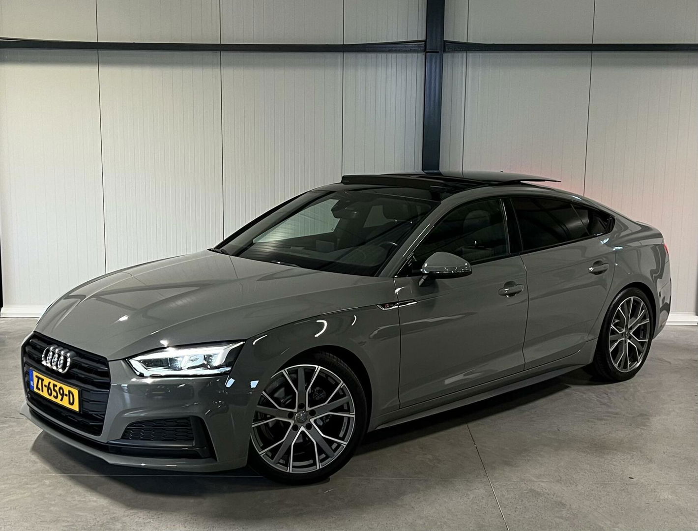 Audi A5 Sportback 40 TFSI S-line Pano Sfeer Black Optic NAP