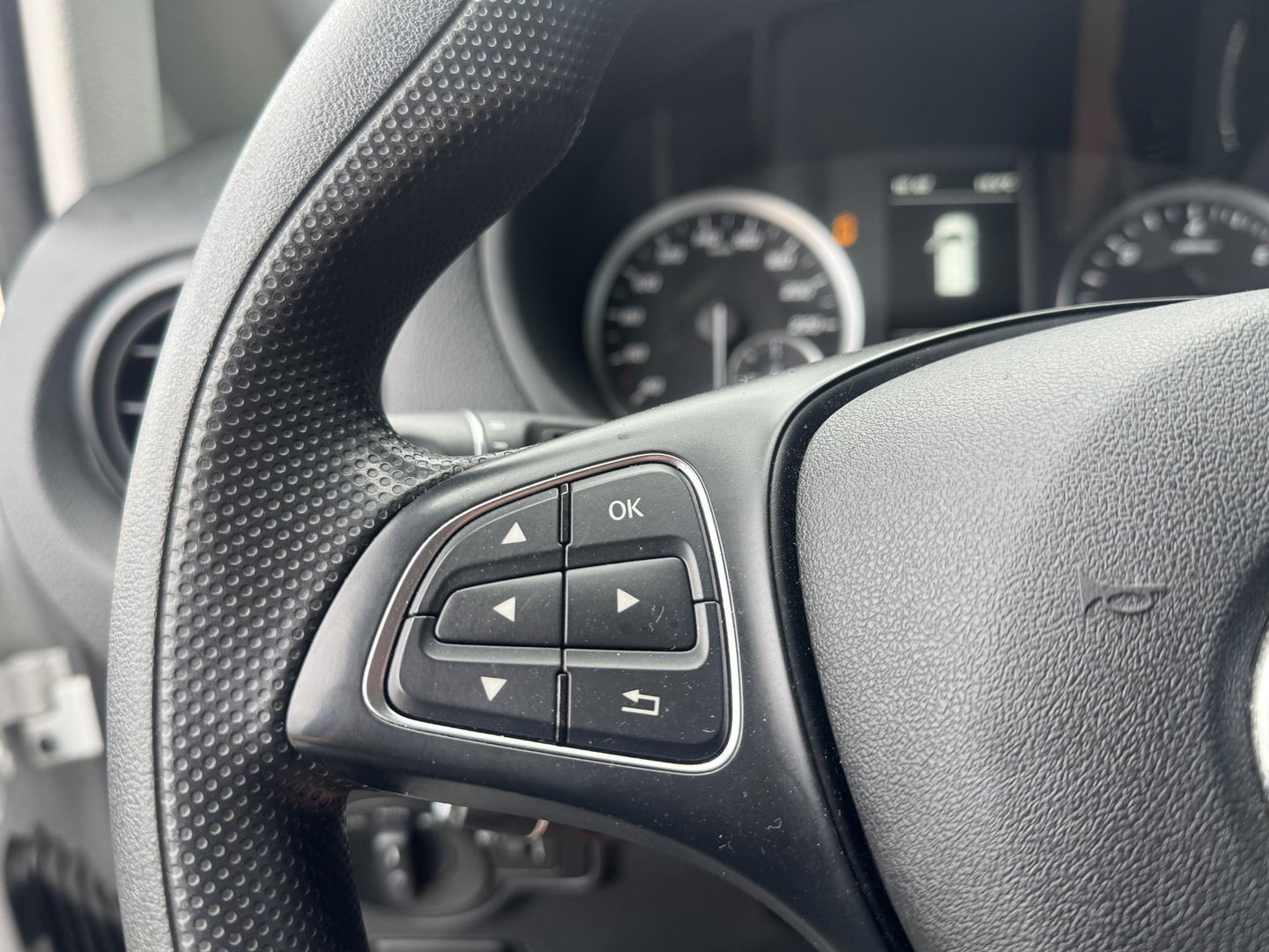 Mercedes-Benz Vito 114 CDI Lang DC Comfort DUBBEL CABINE / NAVI / CAMERA / APPLE CARPLAY / TREKHAAK