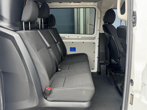 Mercedes-Benz Vito 114 CDI Lang DC Comfort DUBBEL CABINE / NAVI / CAMERA / APPLE CARPLAY / TREKHAAK