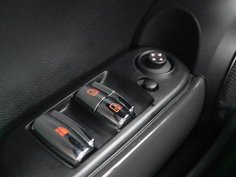 MINI Cabrio 1.2 One Pepper Business | Origineel NL | Leder | Navigatie | Bluetooth | Cruise control | Climate control | Parkeerhulp