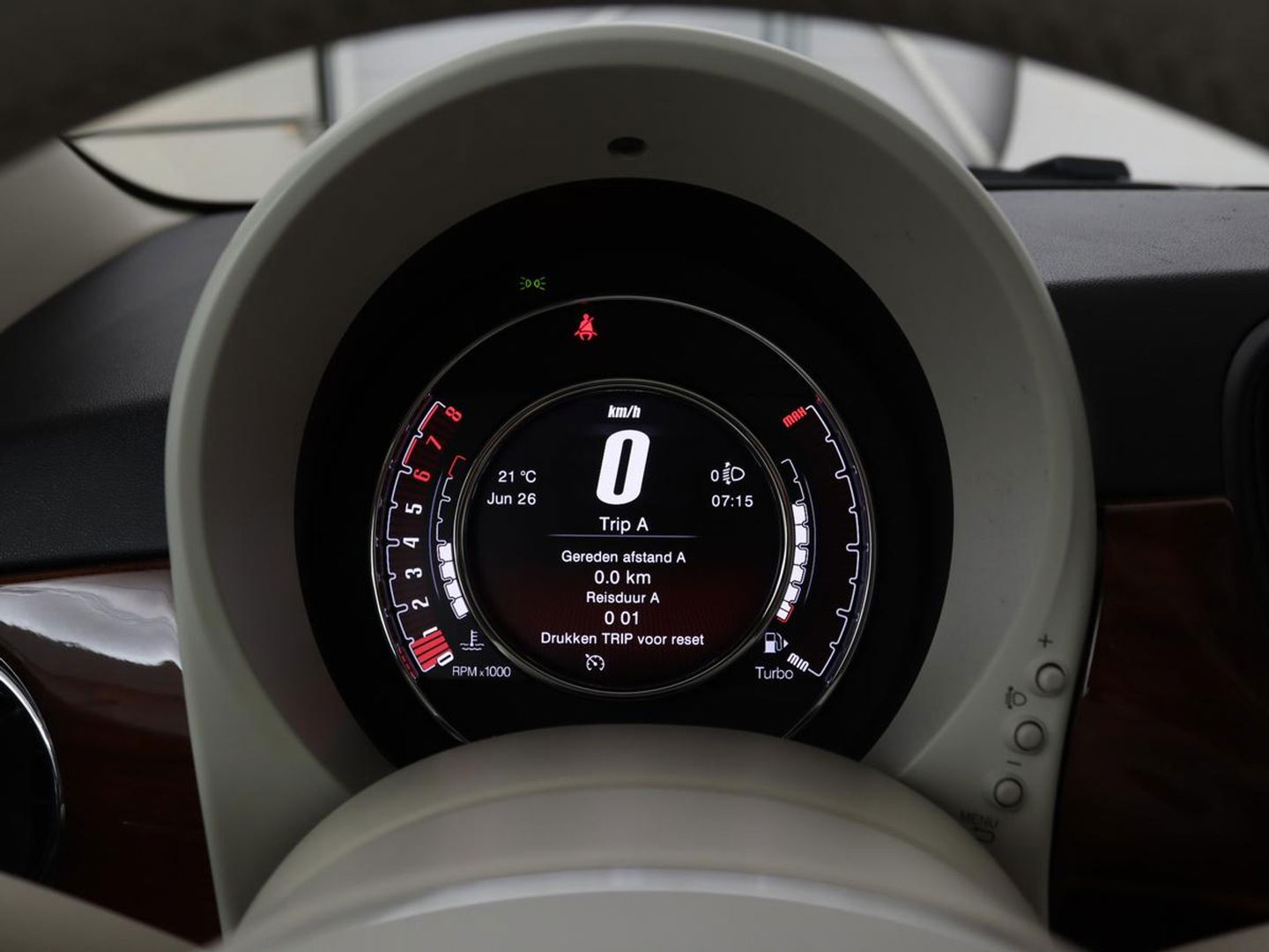 Fiat 500 0.9 TwinAir Turbo Riva | Panoramadak | Leder | Climate control | Navigatie | Cruise control | Parkeerhulp | NR. 002/100