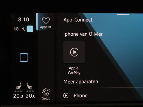 Volkswagen Golf 1.0 TSI Life | Stoel & stuurverwarming | Carplay | Adaptive cruise | Navigatie | Sfeerverlichting | Full LED | Parkeerhulp | Getint glas