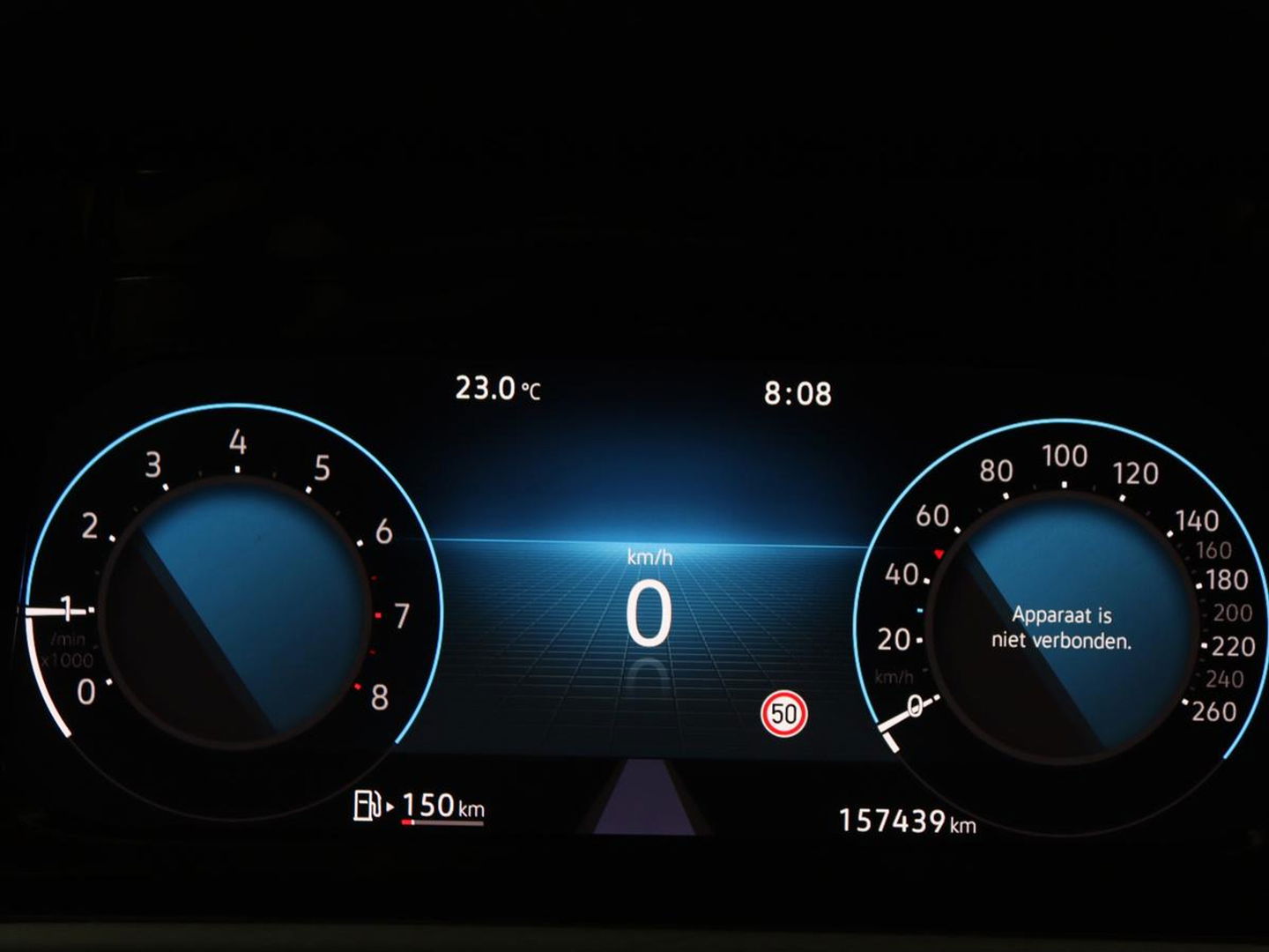 Volkswagen Golf 1.0 TSI Life | Stoel & stuurverwarming | Carplay | Adaptive cruise | Navigatie | Sfeerverlichting | Full LED | Parkeerhulp | Getint glas
