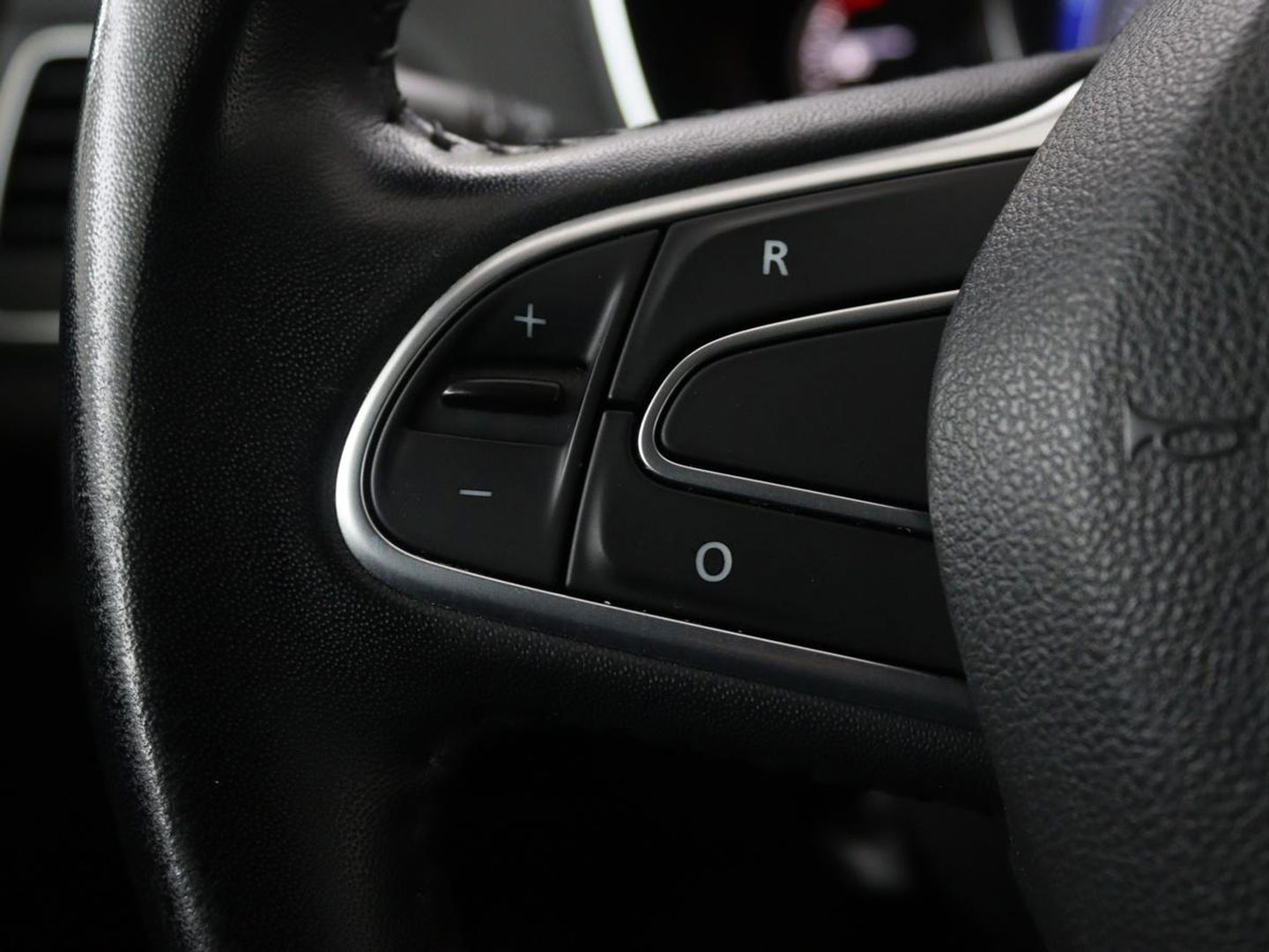 Renault Mégane 1.2 TCe Zen | Trekhaak | Navigatie | Climate control | Cruise control | Bluetooth | Parkeerhulp | Getint glas | DAB | LED
