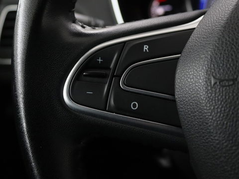 Renault Mégane 1.2 TCe Zen | Trekhaak | Navigatie | Climate control | Cruise control | Bluetooth | Parkeerhulp | Getint glas | DAB | LED