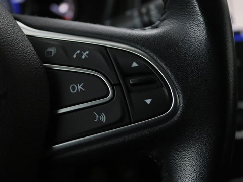 Renault Mégane 1.2 TCe Zen | Trekhaak | Navigatie | Climate control | Cruise control | Bluetooth | Parkeerhulp | Getint glas | DAB | LED
