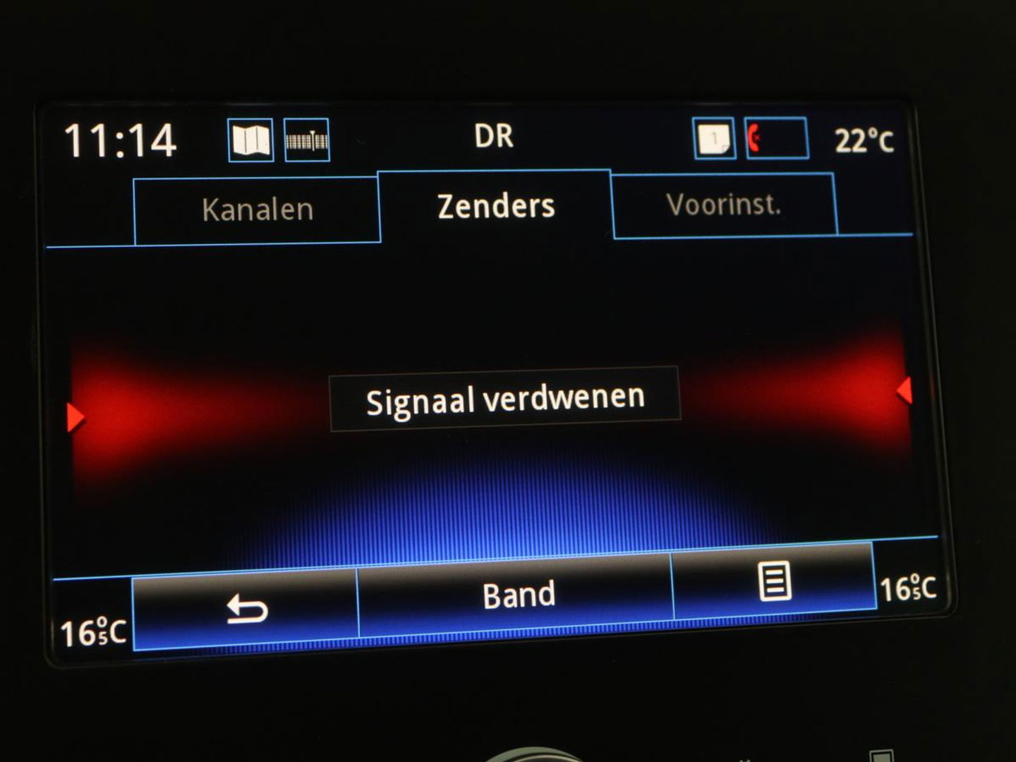 Renault Mégane 1.2 TCe Zen | Trekhaak | Navigatie | Climate control | Cruise control | Bluetooth | Parkeerhulp | Getint glas | DAB | LED