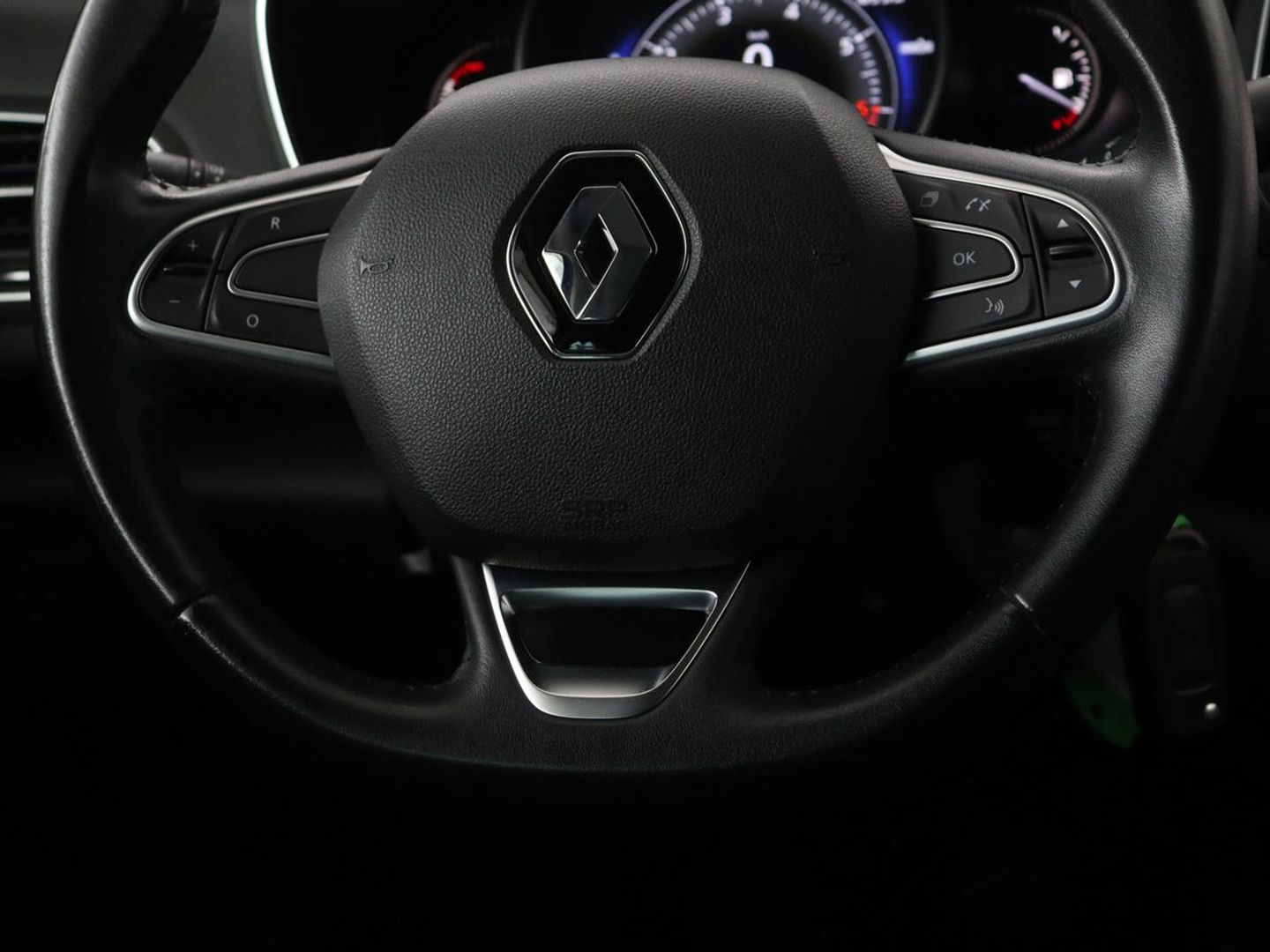 Renault Mégane 1.2 TCe Zen | Trekhaak | Navigatie | Climate control | Cruise control | Bluetooth | Parkeerhulp | Getint glas | DAB | LED