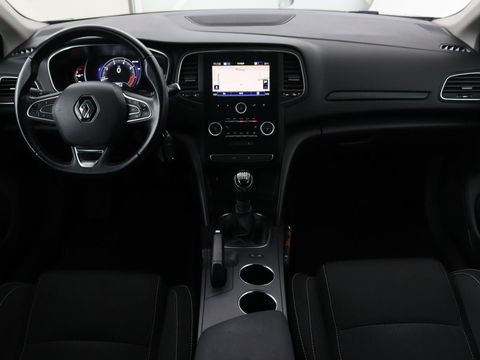 Renault Mégane 1.2 TCe Zen | Trekhaak | Navigatie | Climate control | Cruise control | Bluetooth | Parkeerhulp | Getint glas | DAB | LED