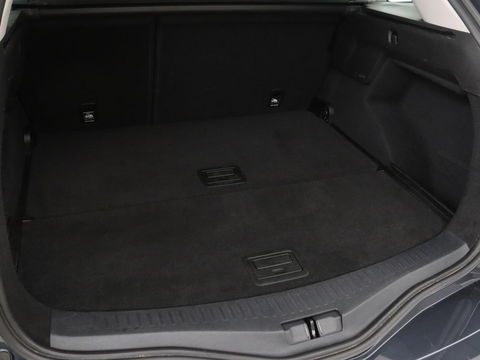 Renault Mégane 1.3 TCe Business Zen | Automaat | Carplay | Camera | Full LED | Navigatie | Cruise control | Parkeerhulp | Climate control