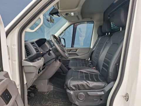 Volkswagen Crafter 35 2.0 TDI L3H3 EL Trendline AIRCO / CRUISE CONTROLE / NAVI / 3 ZITS / APPLE CARPLAY