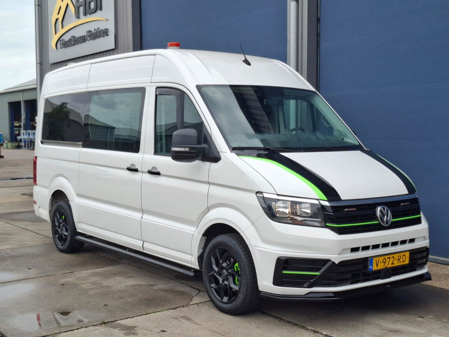 Volkswagen Crafter 35 2.0 TDI L3H3 EL Trendline AIRCO / CRUISE CONTROLE / NAVI / 3 ZITS / APPLE CARPLAY