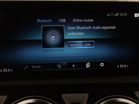 Mercedes-Benz CLA-Klasse 250e AMG Night | Stoelverwarming | Leder/Alcantara | Camera | Widescreen | Navigatie | Full LED | Sportstoelen