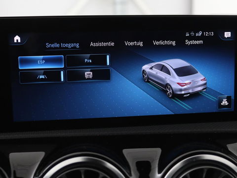 Mercedes-Benz CLA-Klasse 250e AMG Night | Stoelverwarming | Leder/Alcantara | Camera | Widescreen | Navigatie | Full LED | Sportstoelen