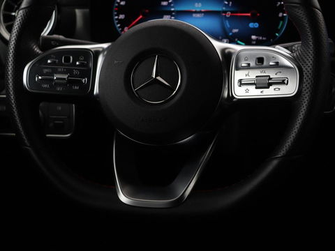 Mercedes-Benz CLA-Klasse 250e AMG Night | Stoelverwarming | Leder/Alcantara | Camera | Widescreen | Navigatie | Full LED | Sportstoelen