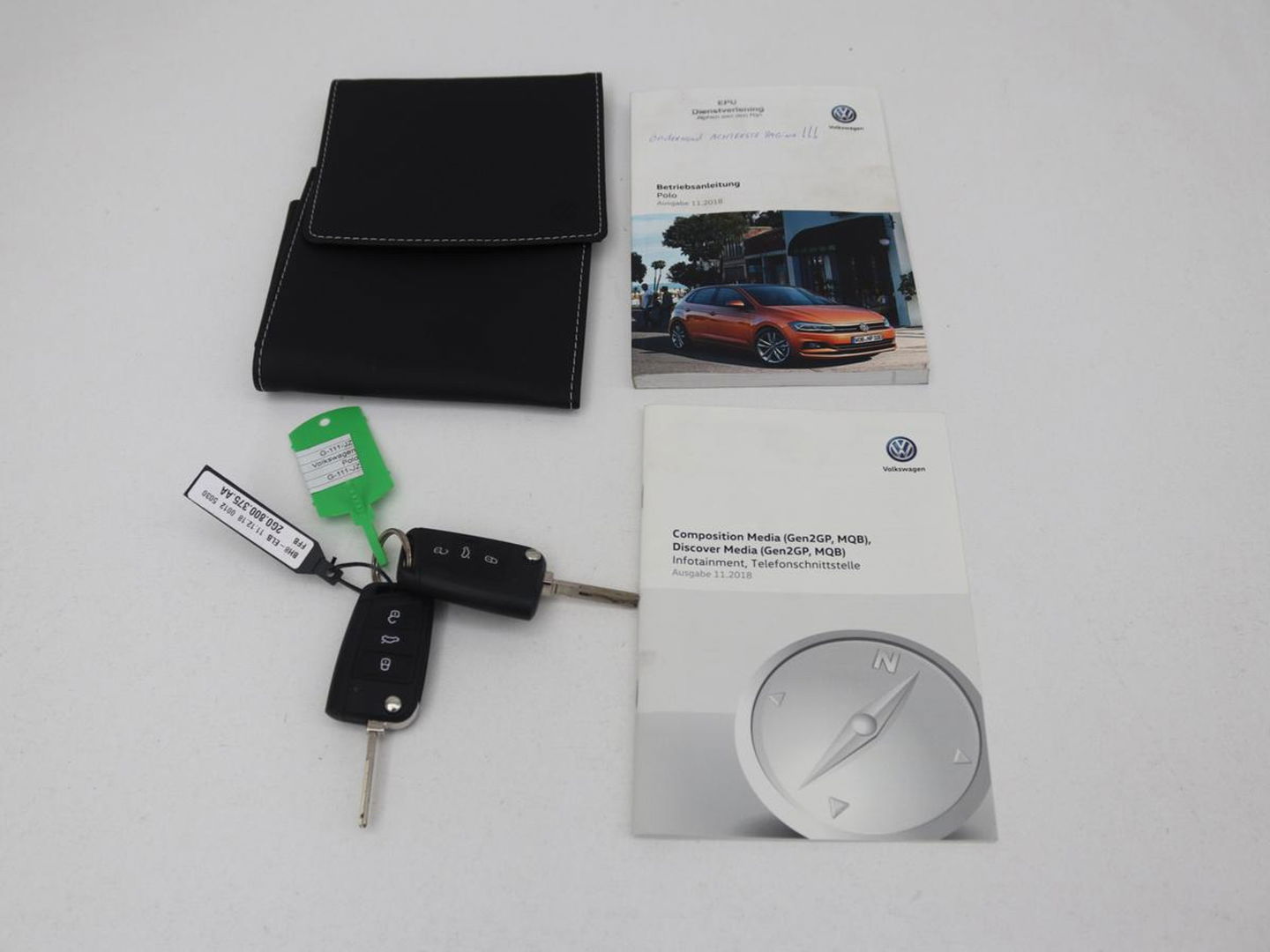 Volkswagen Polo 1.0 TSI Highline | Stoelverwarming | Parkeerhulp | Adaptive cruise | Navigatie | Bluetooth | Climate control | Getint glas